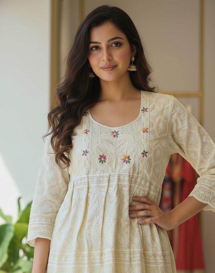 TRENDING SHORT KURTI