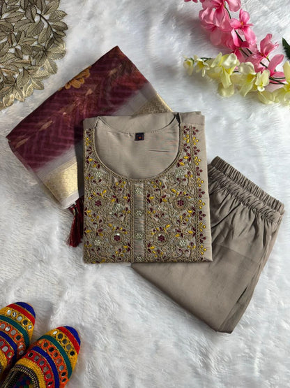 Roman Silk Kurti Pant Dupatta Set