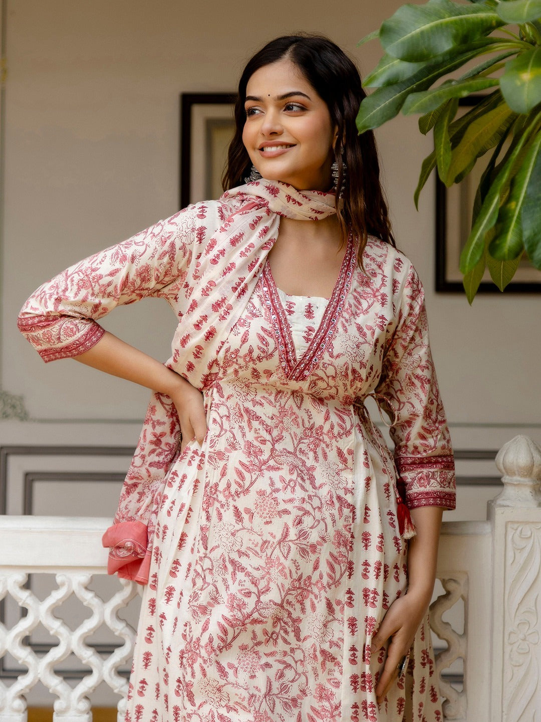 Simple Cotton Printed Kurti Pant Dupatta Set