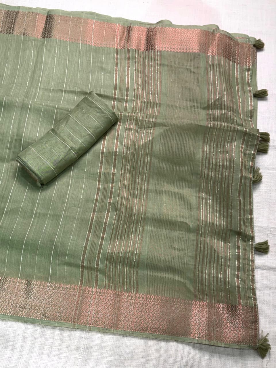 Solid Colored Causal Wear Saree