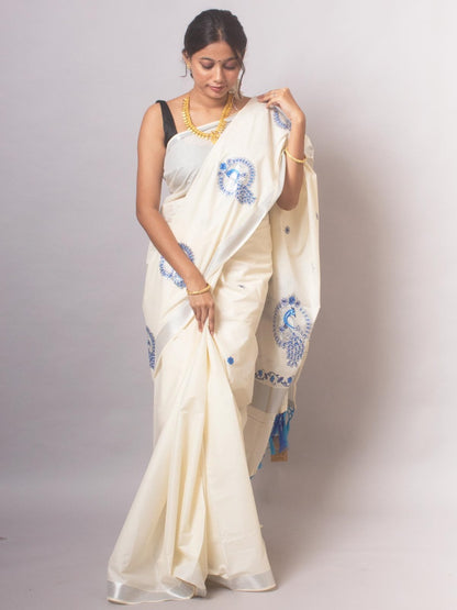 Traditional Kasavu Saari