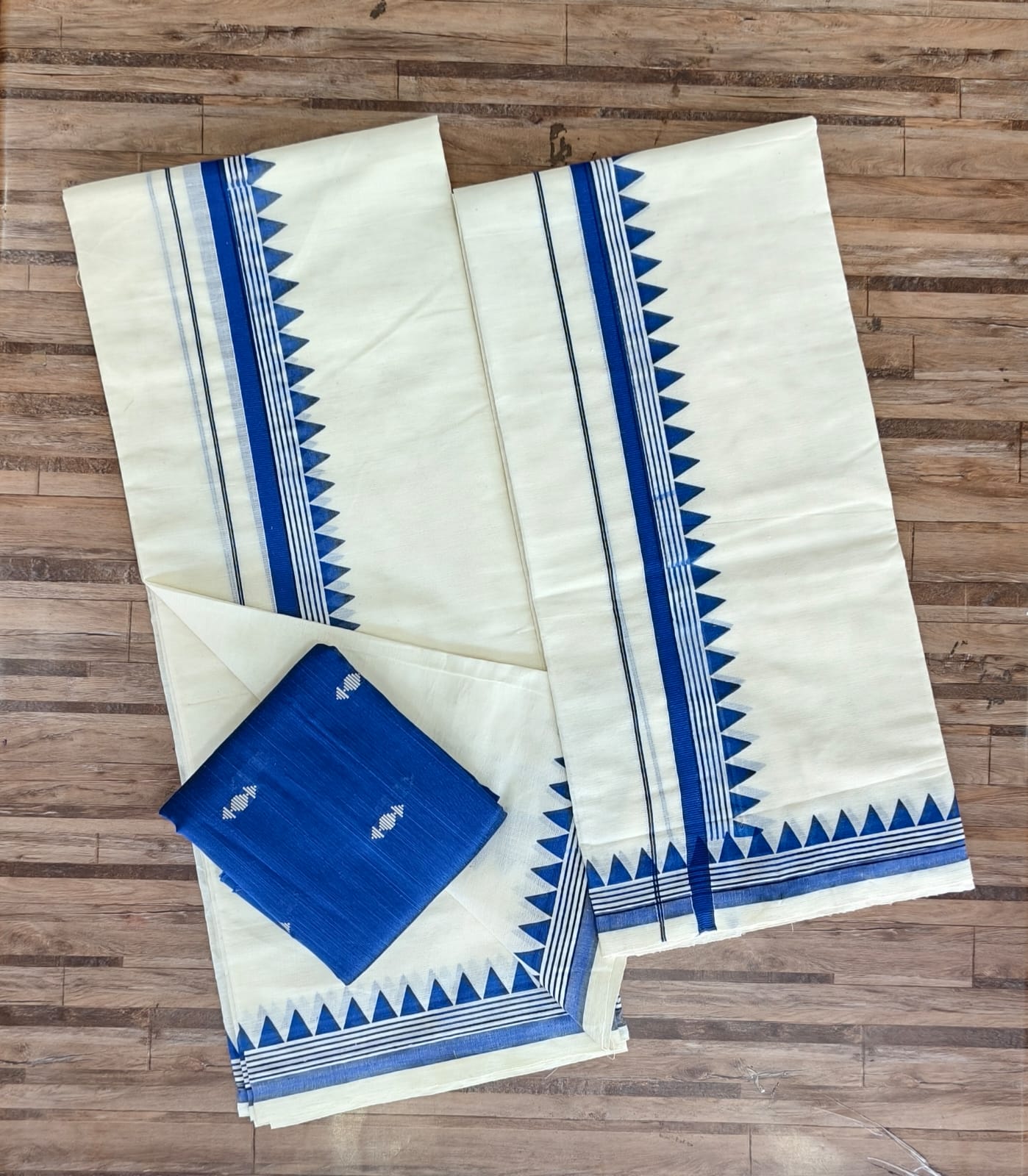 Kattikara Fancy Temple Print Settumund