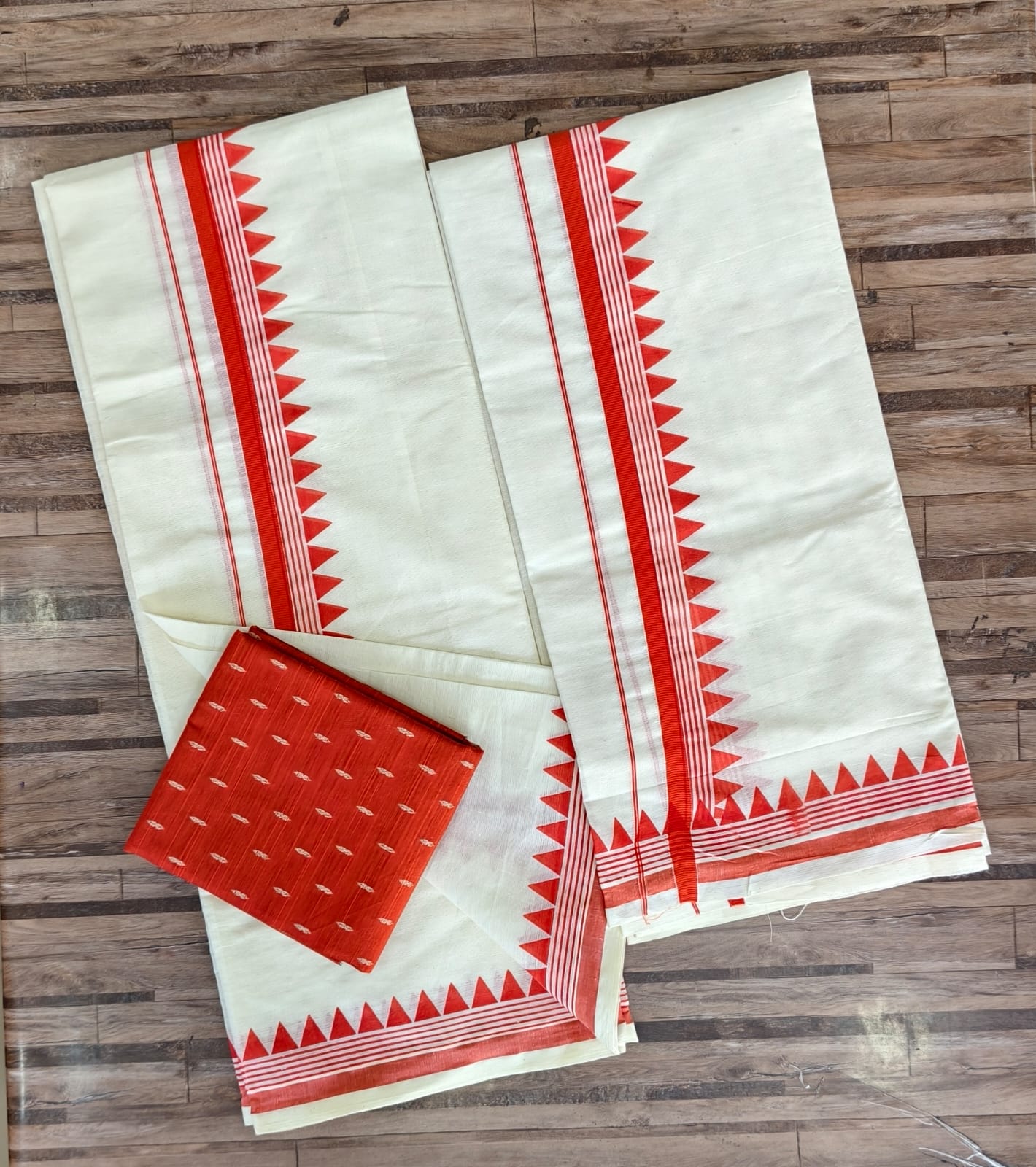 Kattikara Fancy Temple Print Settumund