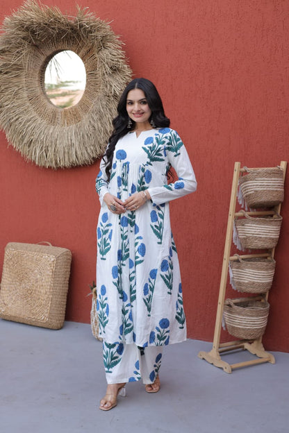 TRENDING PREMIUM KURTI