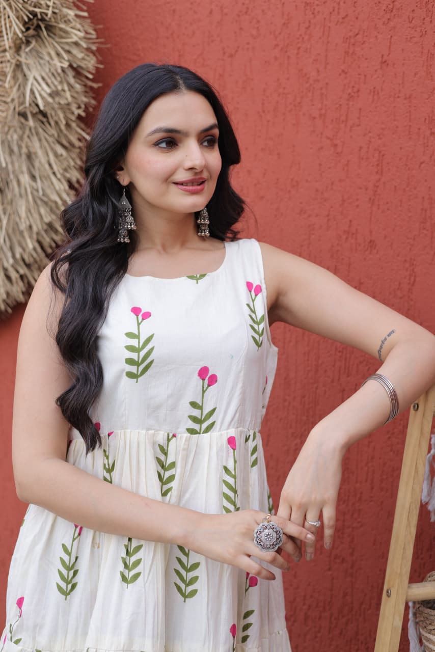 TRENDING COTTON PRINTED KURTI