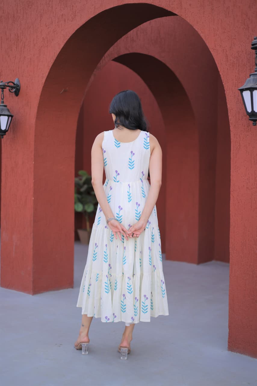 TRENDING COTTON PRINTED KURTI