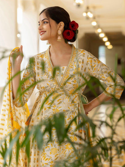 COTTON PRINTED KURTI PANT DUPATTA SET