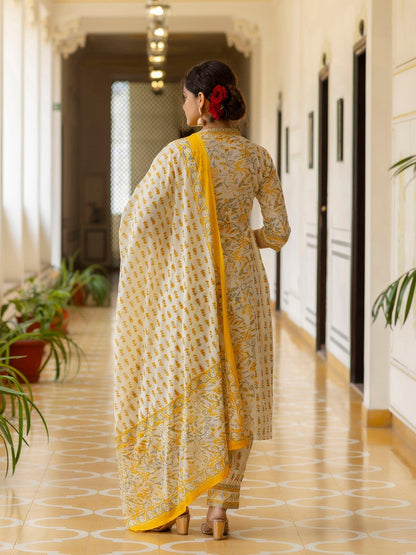 COTTON PRINTED KURTI PANT DUPATTA SET